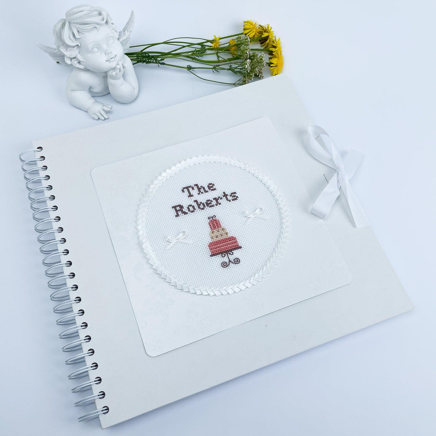 Didysis albumas | Balta/Perlo gėlės - klevo